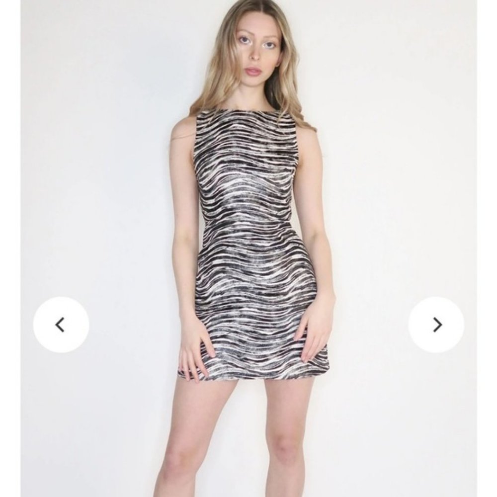 Nwt Alice & Olivia mini dress size 6